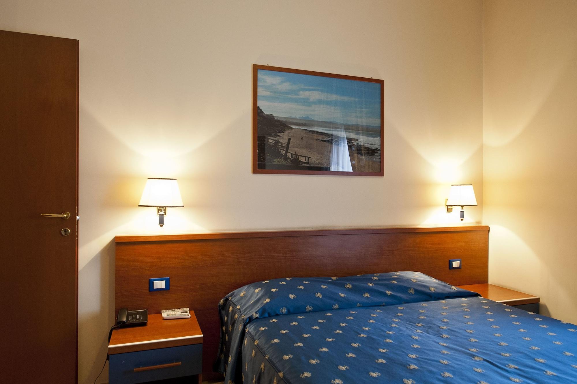 Hotel 4 Pini Rzym Zewnętrze zdjęcie